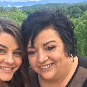 Meet your Posher, Tracy